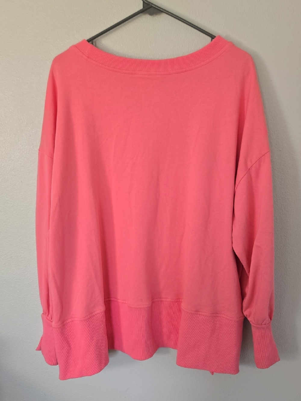 Fantastic Fawn | Bright Pink Smile Oversized Sweatshirt Size Small - Picture 2 of 9